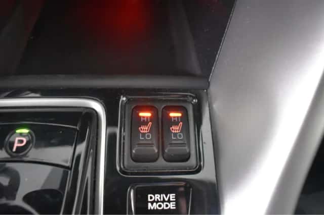 Mitsubishi Eclipse Cross (2022) thumbnail 24