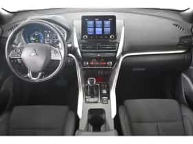 Mitsubishi Eclipse Cross (2022) thumbnail 4