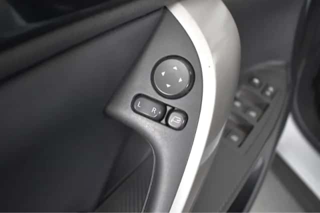 Mitsubishi Eclipse Cross (2022) thumbnail 32