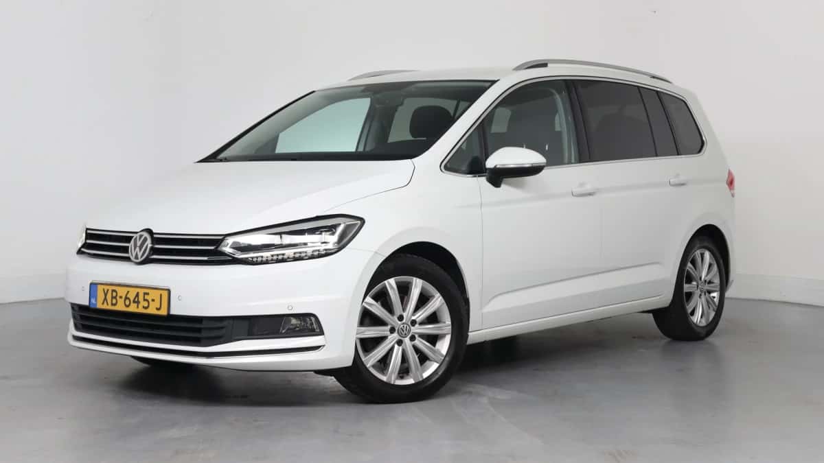 Volkswagen Touran (2018) — foto 1