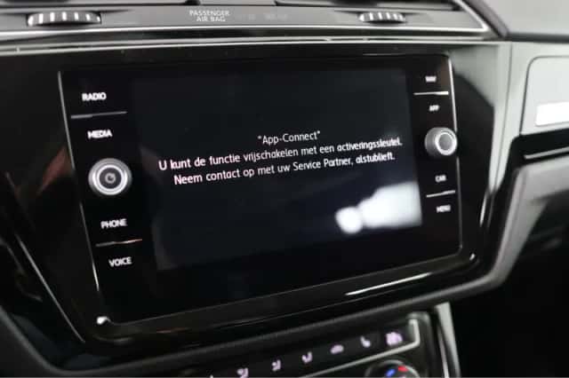 Volkswagen Touran (2018) thumbnail 14