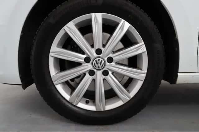 Volkswagen Touran (2018) thumbnail 19