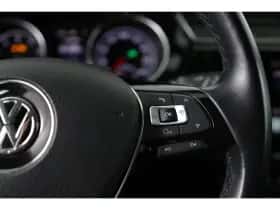 Volkswagen Touran (2018) thumbnail 22
