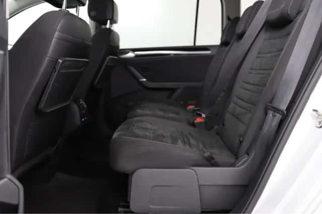 Volkswagen Touran (2018) thumbnail 27