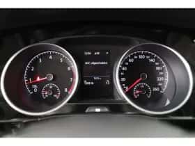 Volkswagen Touran (2018) thumbnail 34