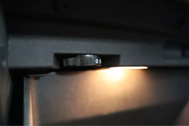 Volkswagen Touran (2018) thumbnail 36