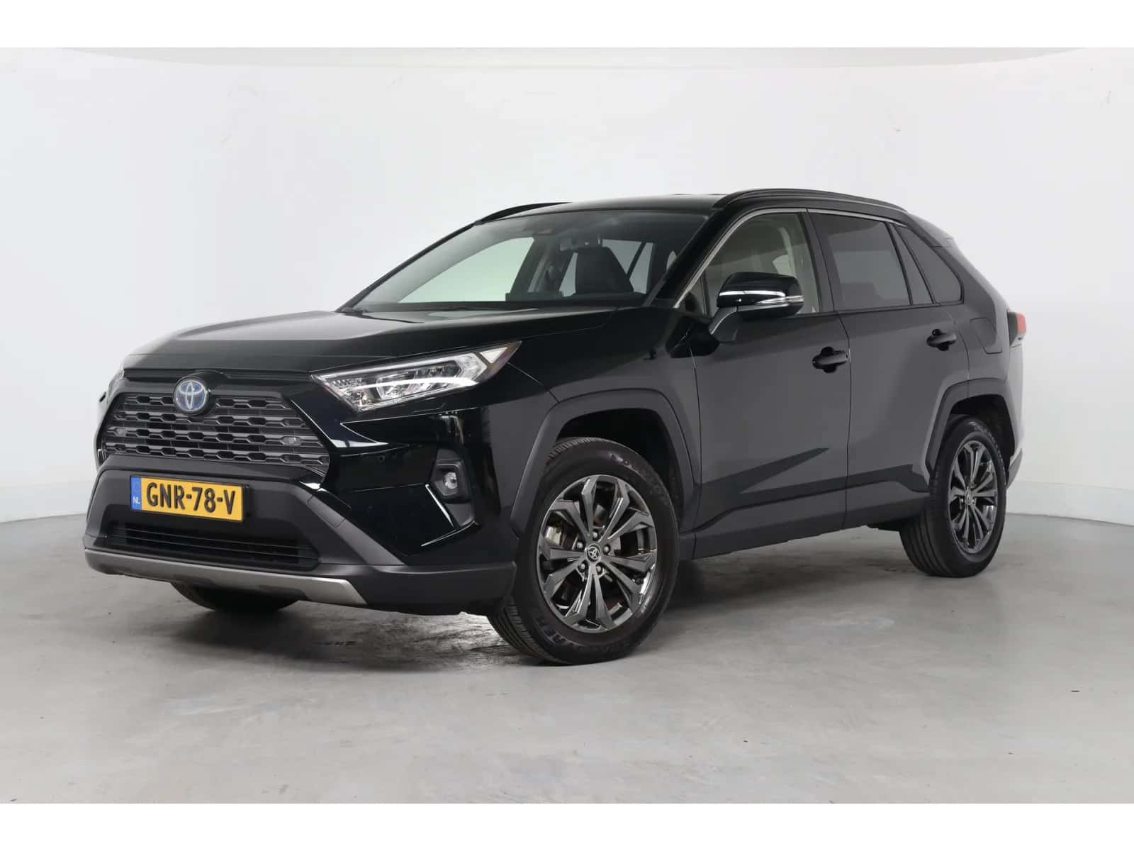 Toyota RAV4 (2023) — foto 1