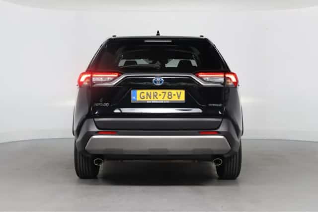Toyota RAV4 (2023) thumbnail 13