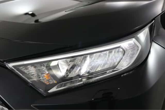 Toyota RAV4 (2023) thumbnail 26