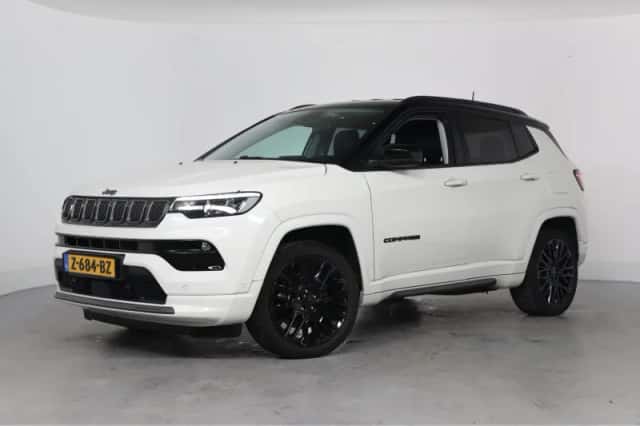Jeep Compass (2022) thumbnail 1