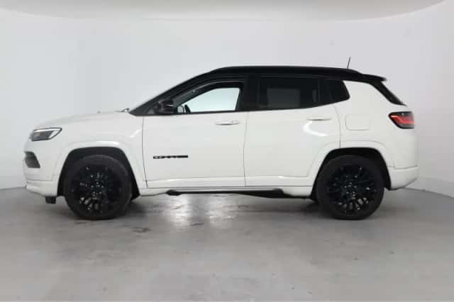 Jeep Compass (2022) thumbnail 2