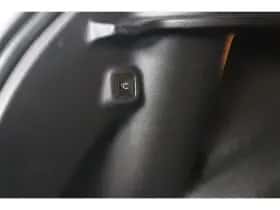 Jeep Compass (2022) thumbnail 18