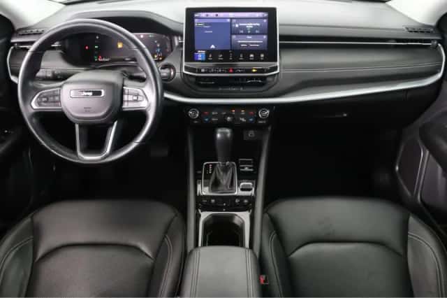 Jeep Compass (2022) thumbnail 4