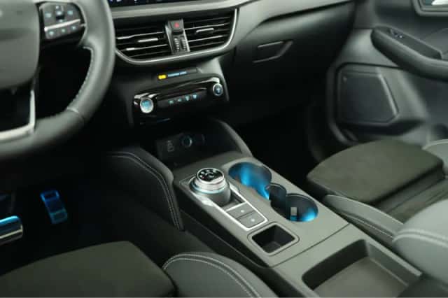 Ford Kuga (2026) thumbnail 27