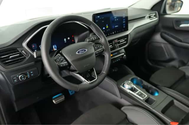 Ford Kuga (2026) thumbnail 5