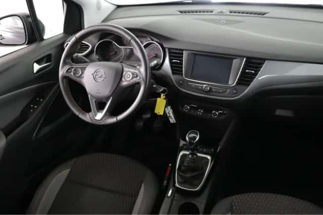 Opel Crossland X (2020) thumbnail 19