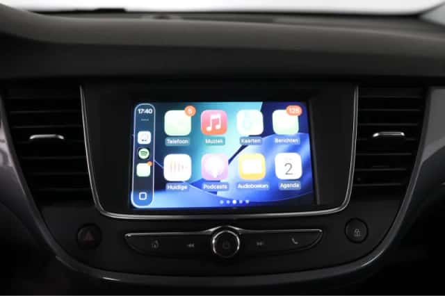 Opel Crossland X (2020) thumbnail 10