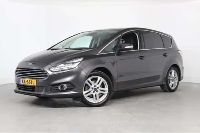 Ford S-Max (2016) thumbnail 1