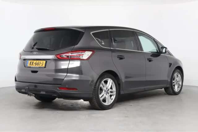 Ford S-Max (2016) thumbnail 13