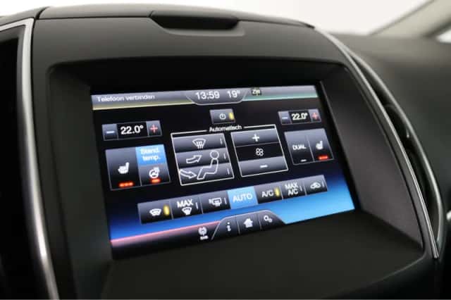 Ford S-Max (2016) thumbnail 16