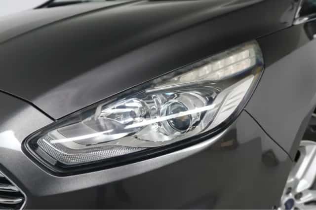 Ford S-Max (2016) thumbnail 26