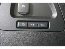 Ford S-Max (2016) thumbnail 27