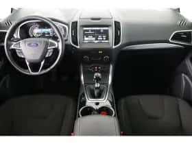 Ford S-Max (2016) thumbnail 4