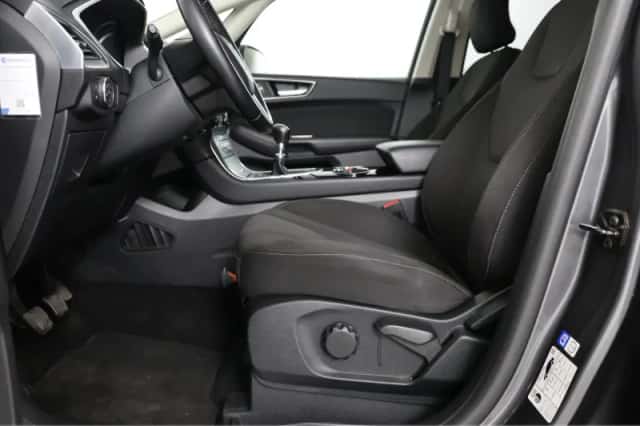 Ford S-Max (2016) thumbnail 32