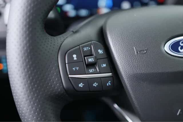 Ford Kuga (2026) thumbnail 38