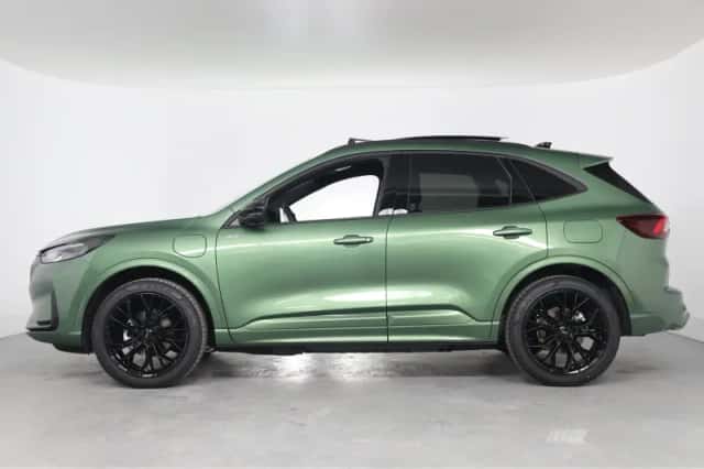 Ford Kuga (2026) thumbnail 2