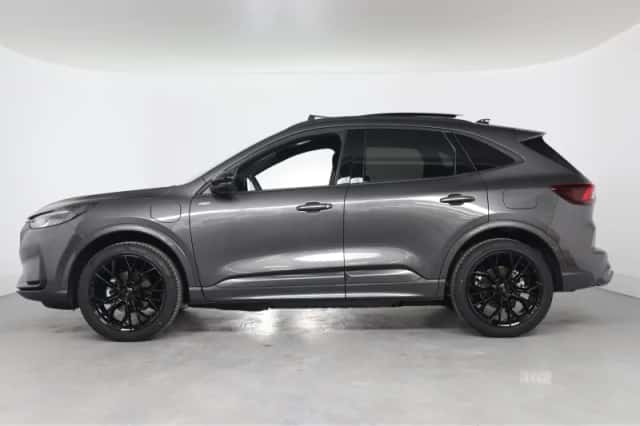 Ford Kuga (2026) thumbnail 2