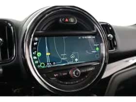 MINI Countryman (2018) thumbnail 13