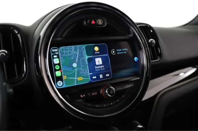 MINI Countryman (2018) thumbnail 17