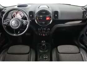 MINI Countryman (2018) thumbnail 4