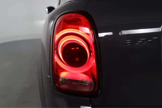 MINI Countryman (2018) thumbnail 31