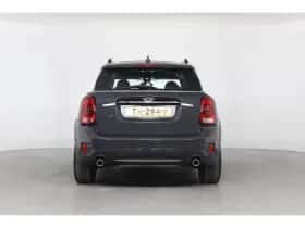 MINI Countryman (2018) thumbnail 8
