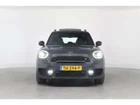 MINI Countryman (2018) thumbnail 10