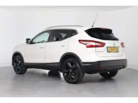 Nissan Qashqai (2017) thumbnail 3