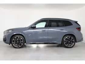BMW X1 (2023) thumbnail 2