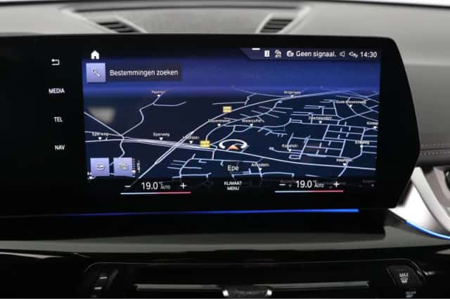 BMW X1 (2023) thumbnail 14