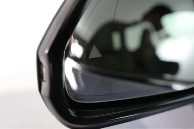 BMW X1 (2023) thumbnail 24