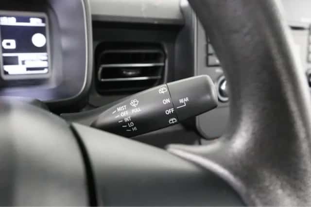 Suzuki Ignis (2021) thumbnail 23