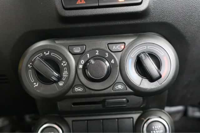 Suzuki Ignis (2021) thumbnail 24