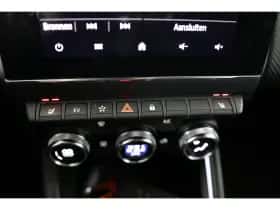 Renault Clio (2022) thumbnail 12