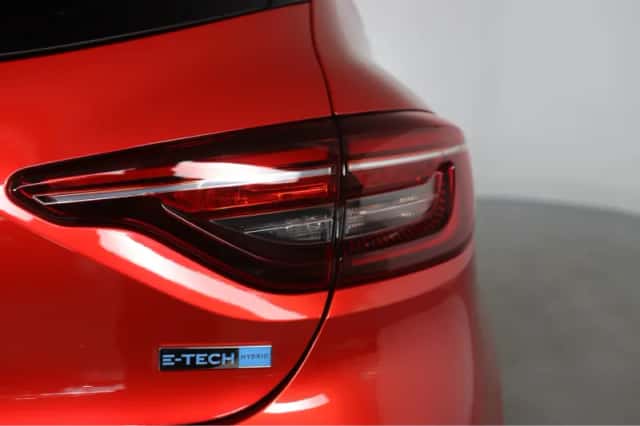 Renault Clio (2022) thumbnail 16