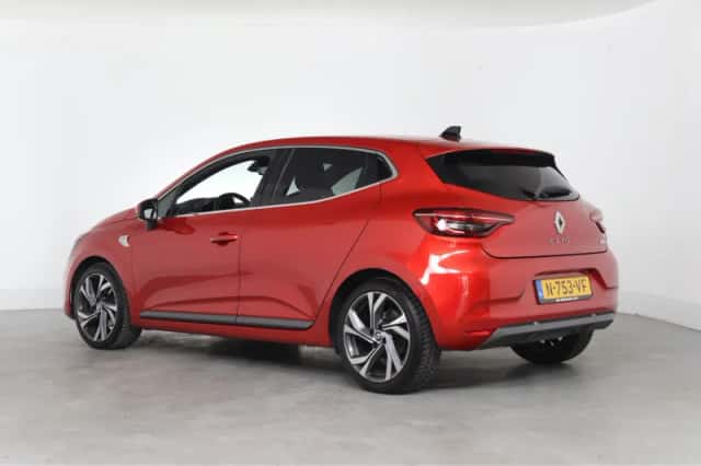 Renault Clio (2022) thumbnail 3