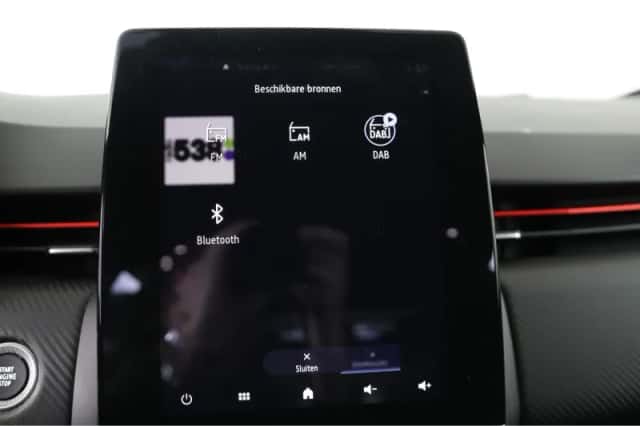 Renault Clio (2022) thumbnail 30