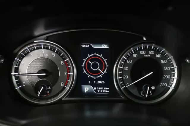 Suzuki Vitara (2019) thumbnail 14
