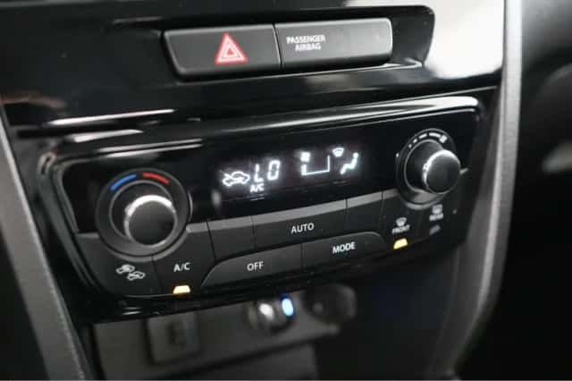 Suzuki Vitara (2019) thumbnail 21