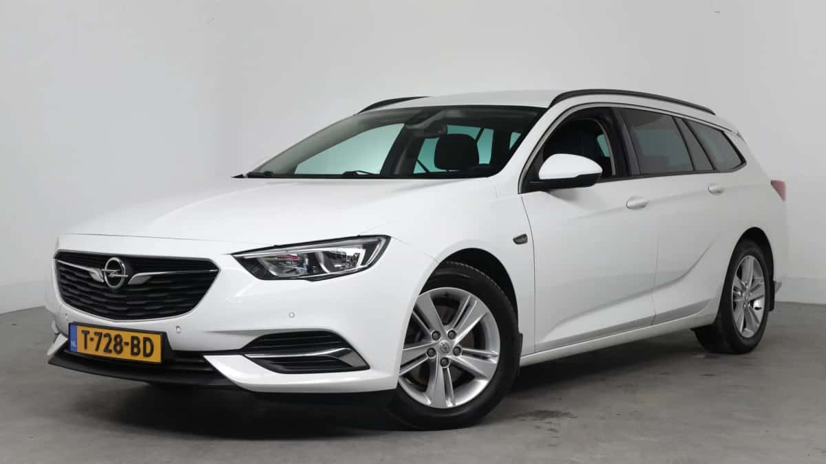 Opel Insignia Sports Tourer (2019) — foto 1